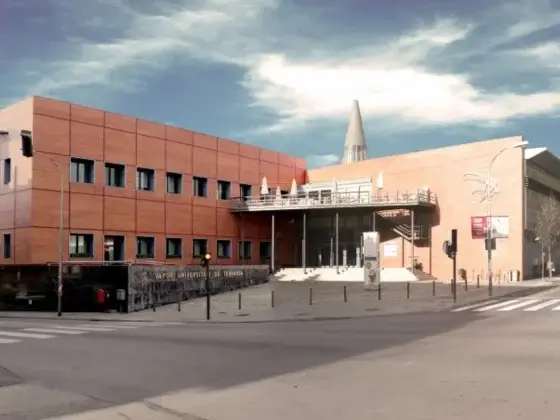 Vapor Universitari | Terrassa Vapor Universitari | Terrassa